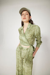 PRINTED WRAP SHIRT
